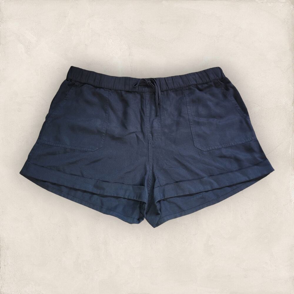 Volcom Black Lightweight Soft Lyocell Shorts Size XL